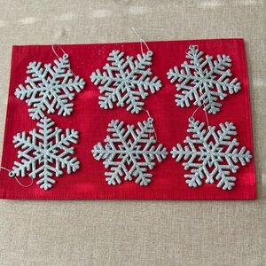 (6) 6 inch Christmas, silver glitter, snowflake ornaments. Two sided.